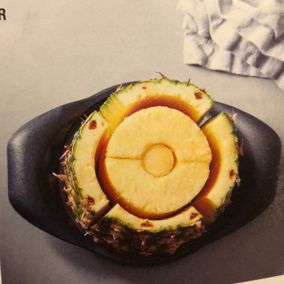Pampered Chef Kitchen Pampered Chef Pineapple Slicer Poshmark